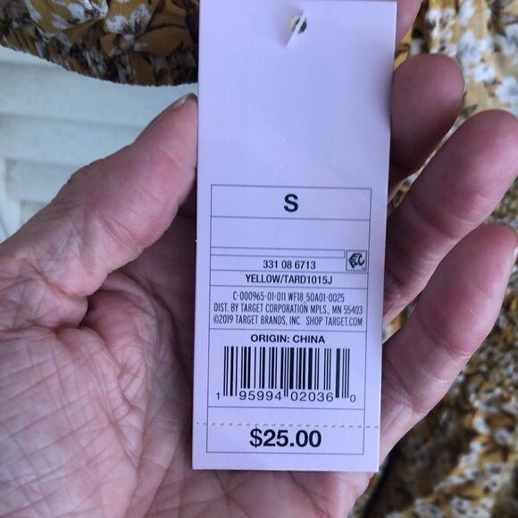 NWT Tiered Ruffle Boho Sun☀️Dress in Spring Floral Print. Tie Back Detail. - Picture 8 of 14